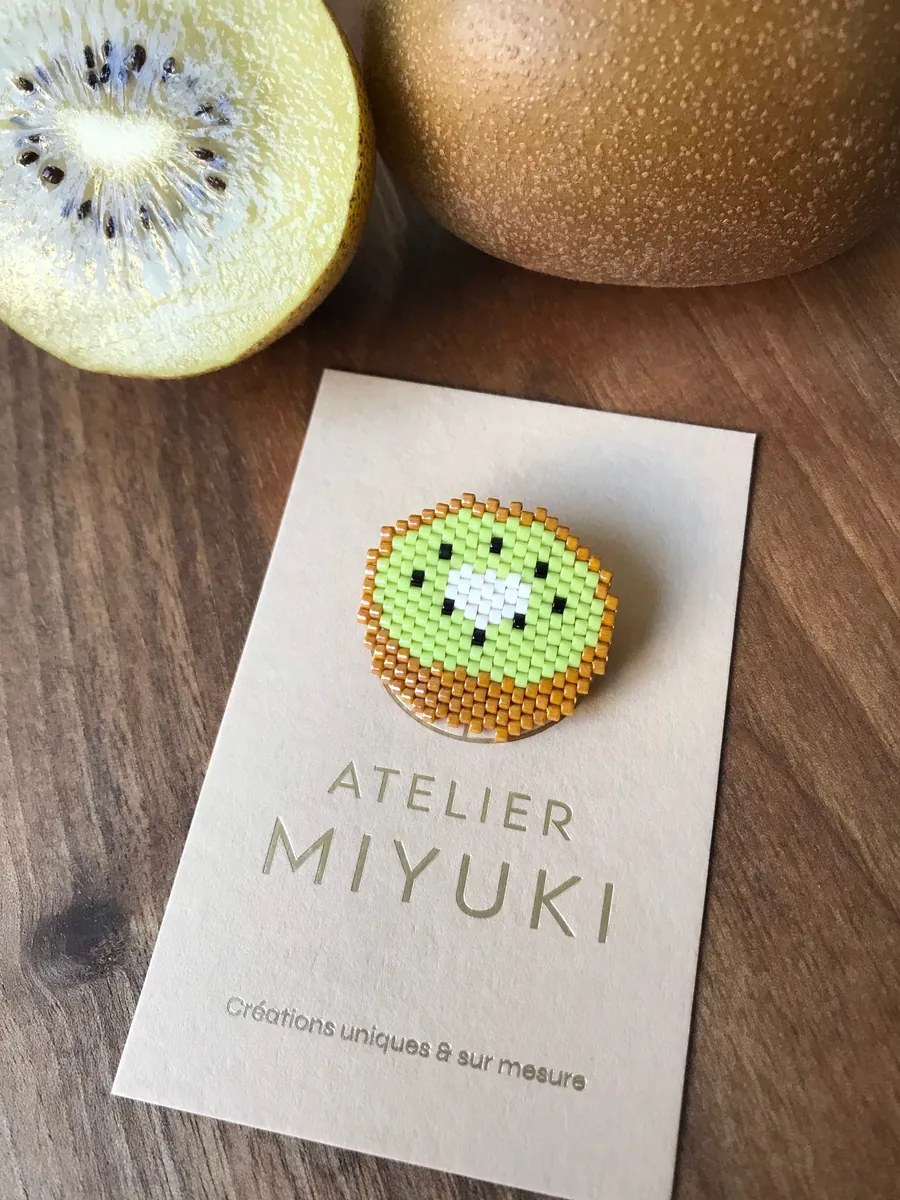 Broche Kiwi — Atelier Miyuki
