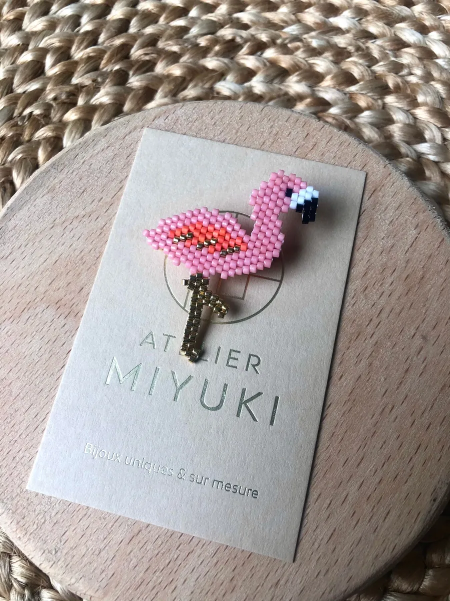 Broche Flamant Rose — Atelier Miyuki